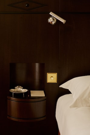 Hypo-allergenic bedding, Select Comfort beds, minibar, in-room safe - Grand Hôtel Bellevue (London)