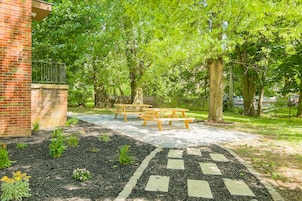 BBQ/picnic area