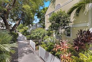 Property grounds - A PEACE OF PARADISE at The Truman Annex in Key West (Key West)
