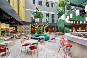 Bar (on property) - The Florian Amsterdam Schiphol Airport, WorldHotels Crafted (Hoofddorp)