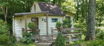 The Zen Den on Loma Linda Farm
Location and Comfort, Highlands