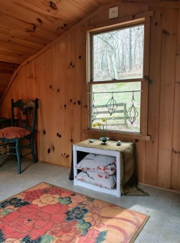 المنشأة من الداخل