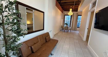 Penthouse Suite in Downtown New Orleans - 2 min FQ