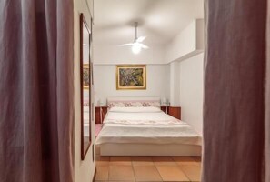 2 chambres, fer et planche à repasser, Internet gratuit