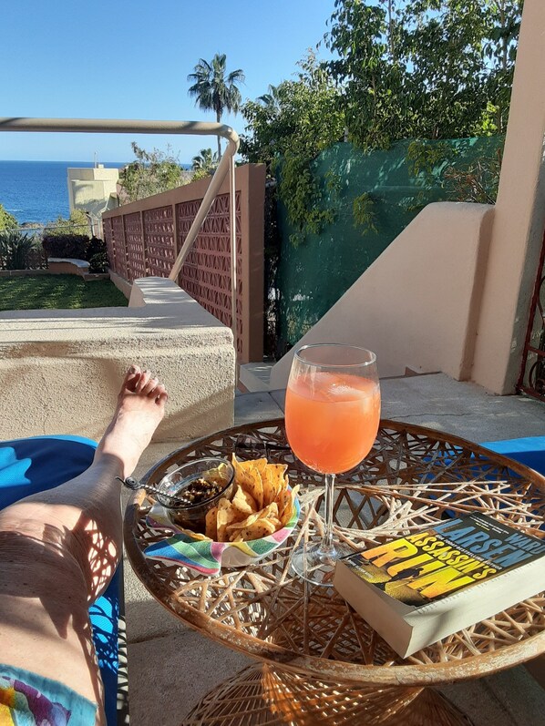 Outdoor dining - Private home OCEAN VIEW VILLA<br>pool, spa, 3 terraces.1 Minute walk to beach. (Cabo San Lucas)