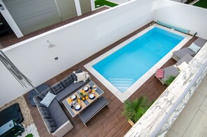 Piscine extérieure, piscine chauffée