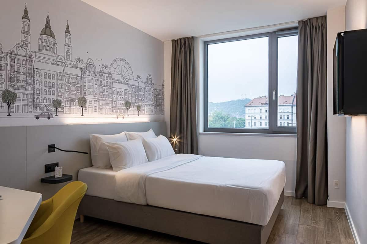 Chambre Double, vue fleuve | Coffres-forts dans les chambres, bureau, chambres insonorisées