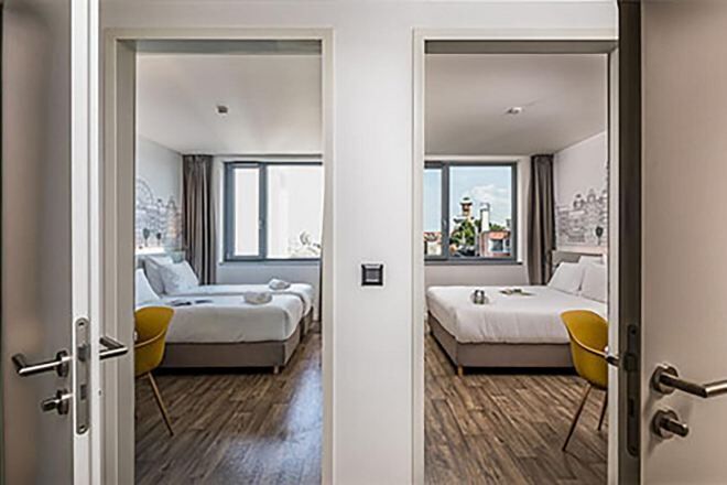 Zimmersafe, Schreibtisch, schallisolierte Zimmer, kostenloses WLAN