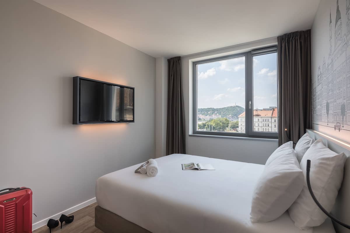Deluxe Double Room, River View | View from room