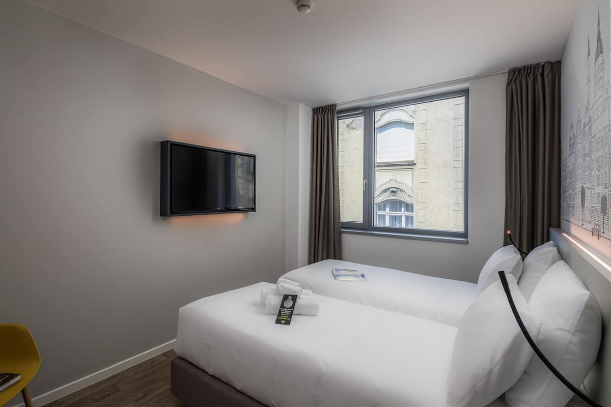 Twin Room | View from room