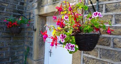 Holiday house Slaithwaite for 1 - 3 persons with 2 bedrooms - Holiday house