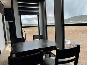 Dining - Grand Canyon RV Glamping Resort Loft Suite (Williams)