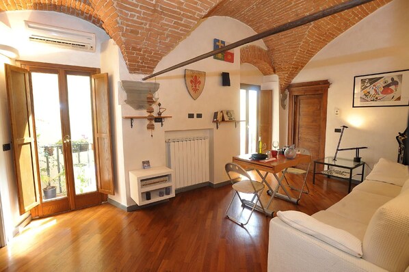 Fernseher, Videospiele, DVD-Player