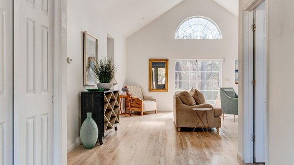 Maison, plusieurs lits (Sugar Loaf Serenity) | Salle de séjour