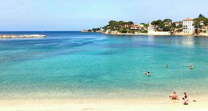 ARCHITECT VILLA Classified 5 *, 200 m², SEA 800m, Swimming pool, Sauna & Jacuzzi