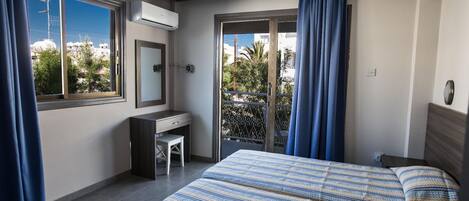 1 bedroom, iron/ironing board, WiFi