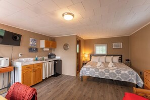 1 Schlafzimmer, Bügeleisen/Bügelbrett, Internetzugang, Bettwäsche