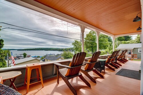 Room 9 (3rd Floor with Shared Bath)