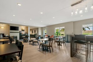 Breakfast area - Sleep Inn & Suites Webb City (Webb City)