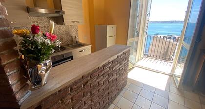 Ortigia Sea View Apartments 2