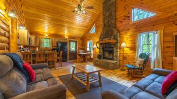 TV, fireplace, DVD player
