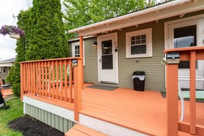 Terrace/patio - Cottage 14 Summary:<br>A (Laconia)