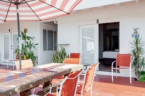 Interior entrance - Float Palm Springs (Palm Springs)