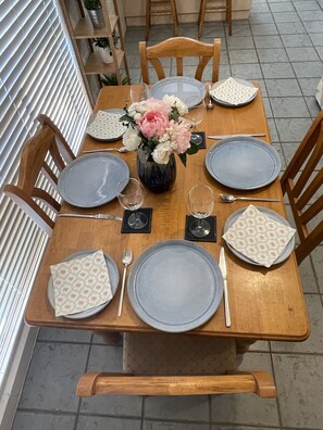 In-room dining - Stella Maris (Eden)