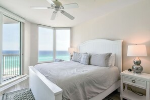 2 bedrooms, iron/ironing board, free WiFi, bed sheets - Updated Beachfront Condo w/ Nearby Shopping & Dining at Silver Beach Towers! 🌅 (Destin)