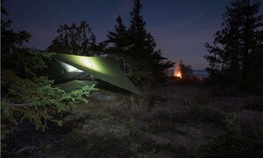 Exterior - Off Grid Experience on the most unique alvar rock beach on Manitoulin Island. (silver water)