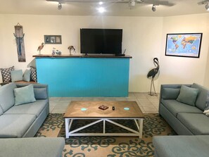 Televisión, Netflix, servicios de streaming y oficina