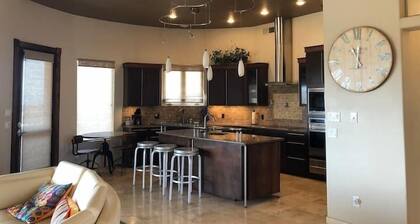 Contemporary Elegance