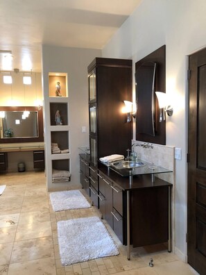 Interior - Contemporary Elegance (Doña Ana County)