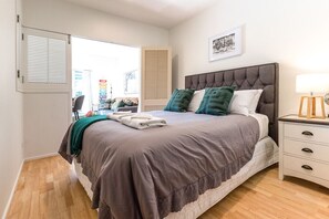 1 bedroom, desk, iron/ironing board, free WiFi