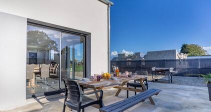 Belle maison de vacances privée pour 10 personnes avec WIFI, TV, terrasse et animaux admis