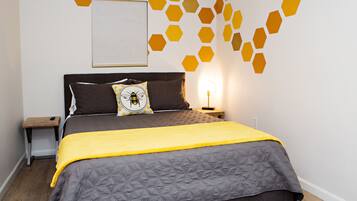 1 bedroom, iron/ironing board, free WiFi, bed sheets