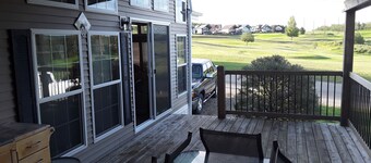 Ghostpine Lake Golf Resort Cottage