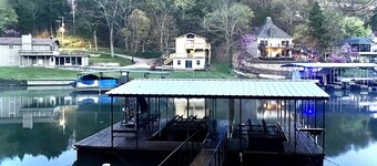 Lake of the Ozarks, “Vista Cove” Private Lake Front Home w/ 2 slip private dock