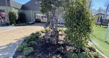 Caravan - Sleeps up to 8 & Free parking