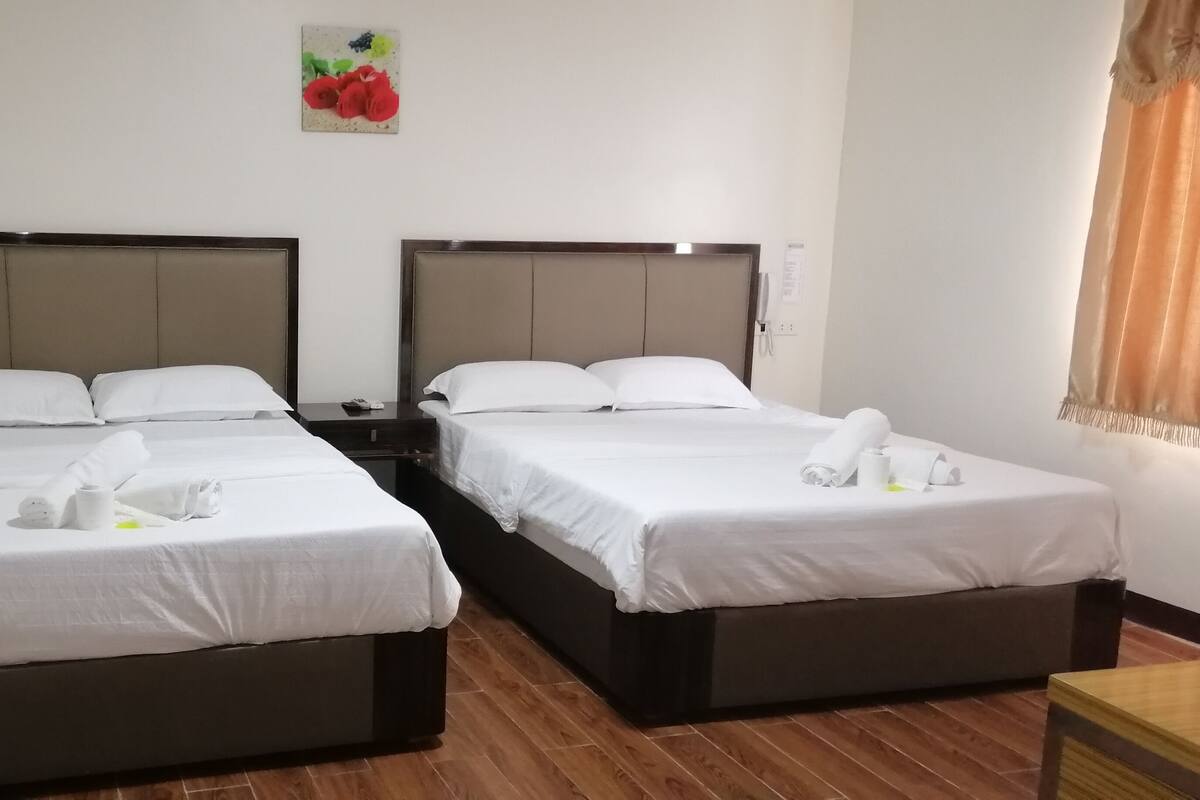 ห้องแฟมิลี่ | โต๊ะทำงาน, Wi-Fi ฟรี
