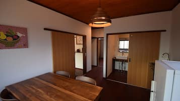 Wi-Fi gratuit, draps fournis