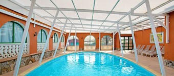 Country Home Finca Tropical with Sea View, Pool, Wi-Fi, A/C, Garden & Terrace