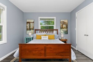 2 habitaciones, tabla de planchar con plancha y wifi gratis 