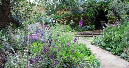 Test Property - Do Not Book other than testing