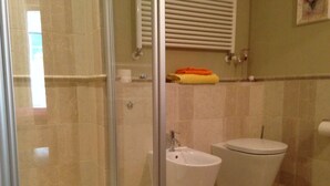 Bathroom - Test Property - Do Not Book other than testing (Düsseldorf)