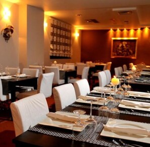 Free daily continental breakfast  - Hotel Terra (Novalja)