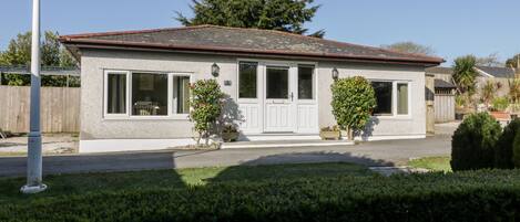 Cottage | Exterior