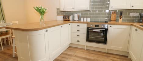 Cottage | Interior