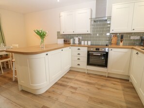 Cottage | Interior - Thrushel Cottage (Lifton)