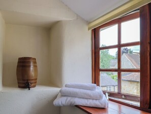 Interior - Jasmine Cottage (Beaminster)